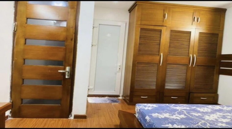 Cho thuê nhà ngõ Bạch Đằng- Hoàn Kiếm DT 20m2, 3 tầng, 2 ngủ - Giá 7 Triệu